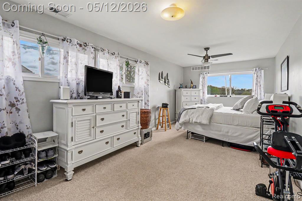 9801 Coledale Court, White Lake, MI — Photo 13