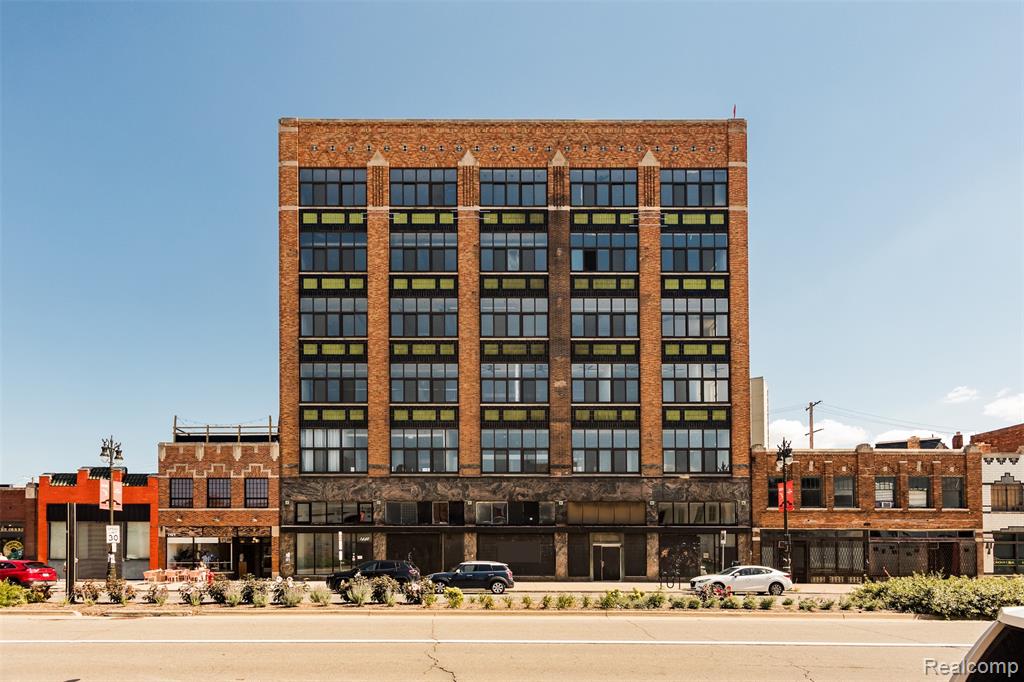 1440 Gratiot Avenue