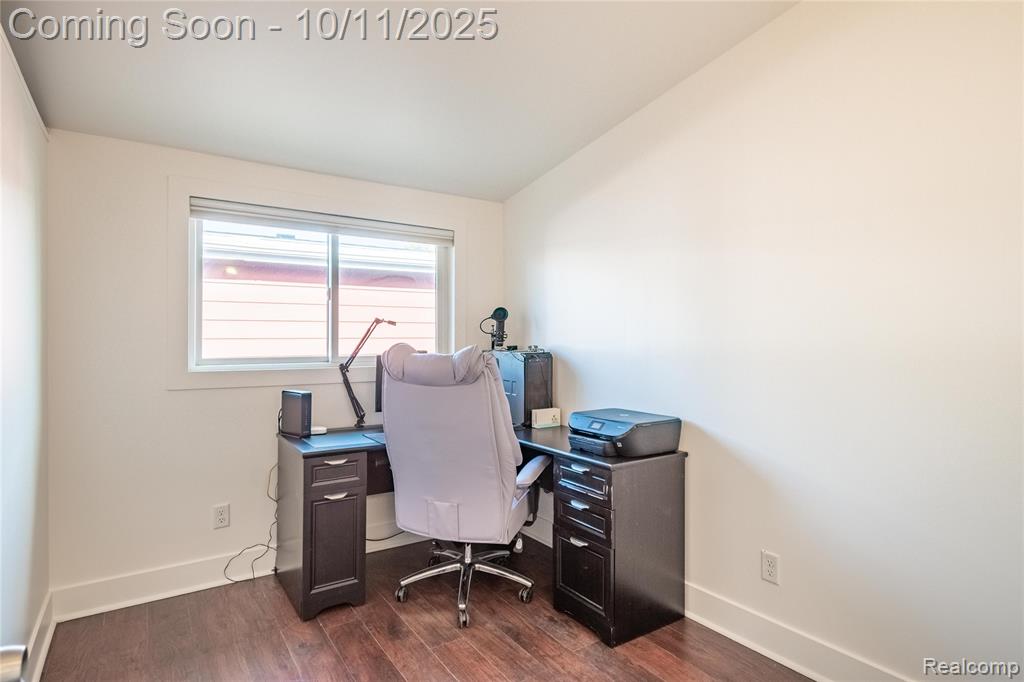 444 S Felker Avenue, Hazel Park, MI 48030 — Photo 16