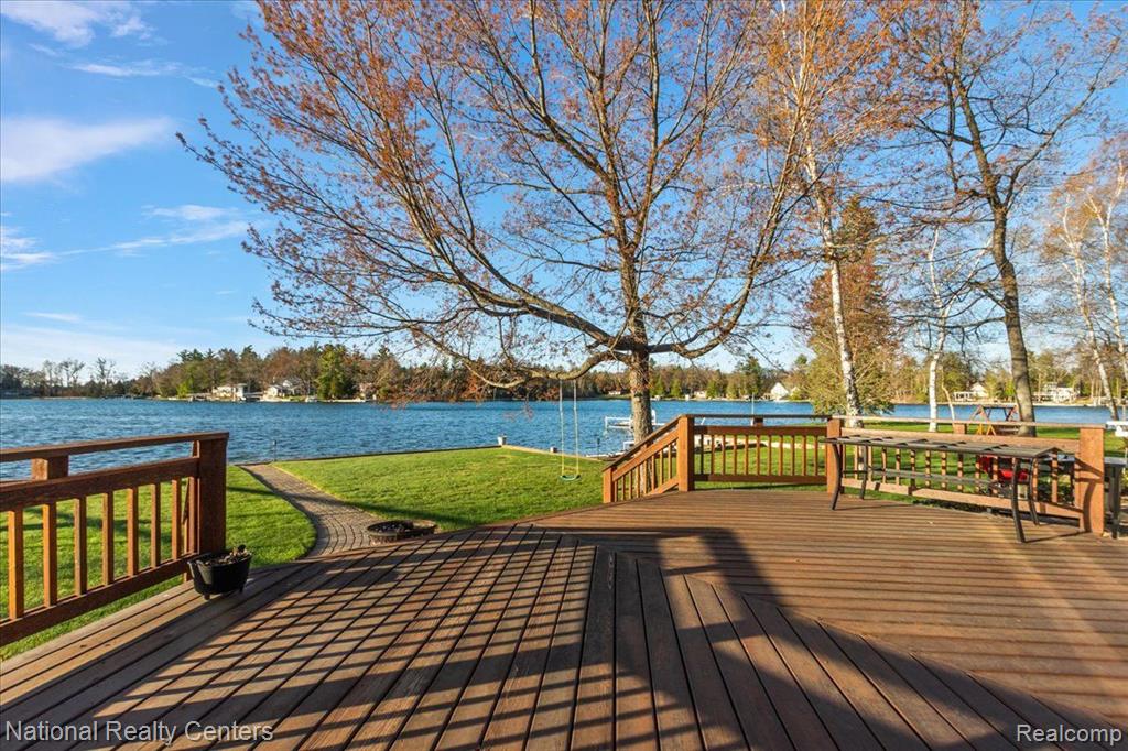 8648 LYNWOOD Lane, Mecosta, MI 49332 — Photo 40