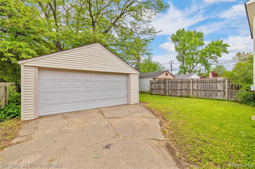 6953 N Vernon Street, Dearborn Heights, MI 48127 — Photo 21