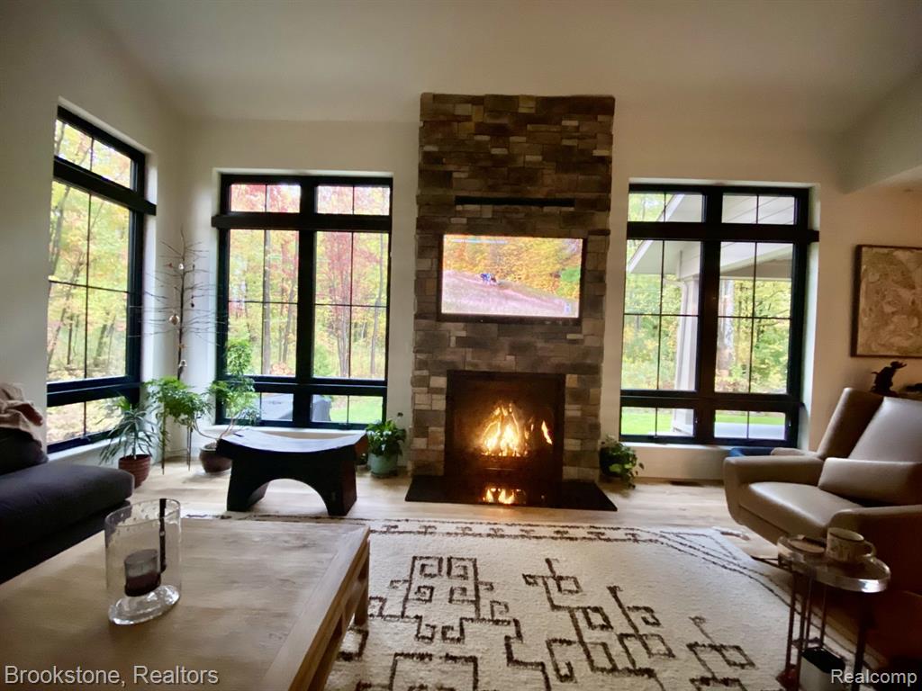 3440 N Squirrel Road, Auburn Hills, MI 48326 — Photo 10