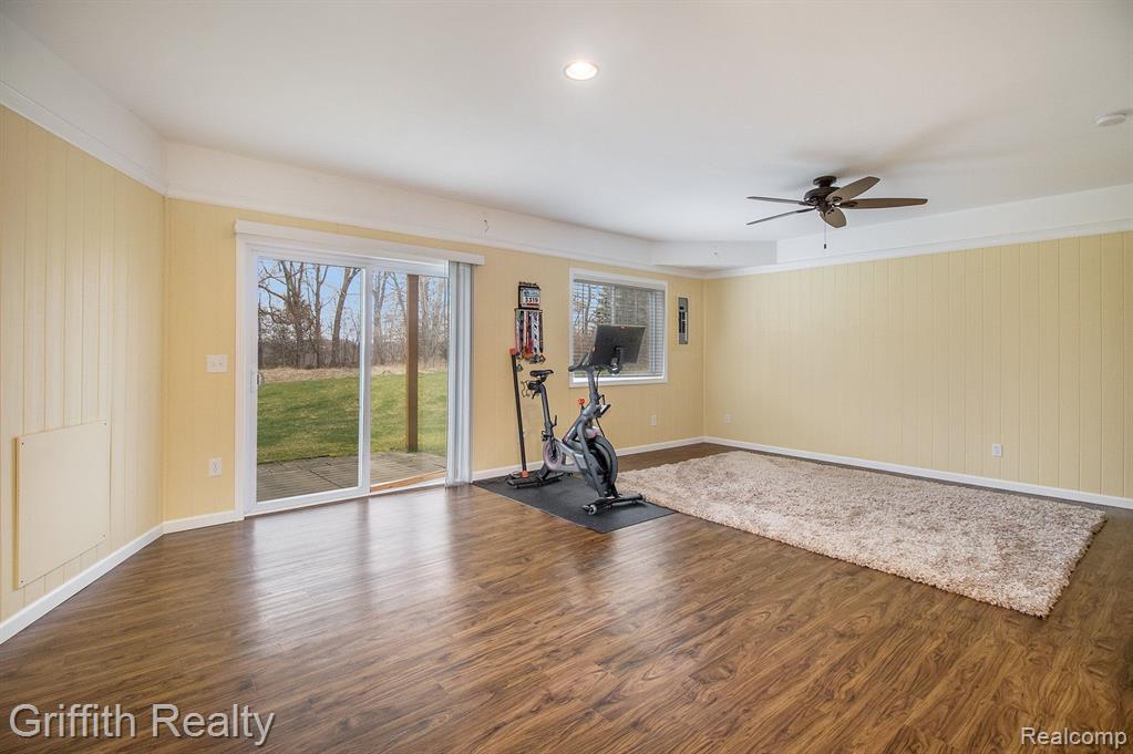 98 SEDUM, Howell, MI 48843 — Photo 22