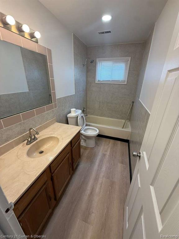 5665 Nightingale Street, Dearborn Heights, MI 48127 — Photo 6