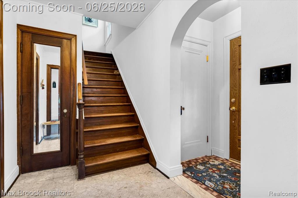 1432 E Park Place, Ann Arbor, MI 48104 — Photo 6