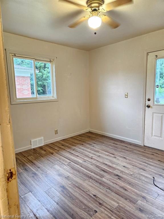 2188 STIEBER Street, Westland, MI 48186 — Photo 6