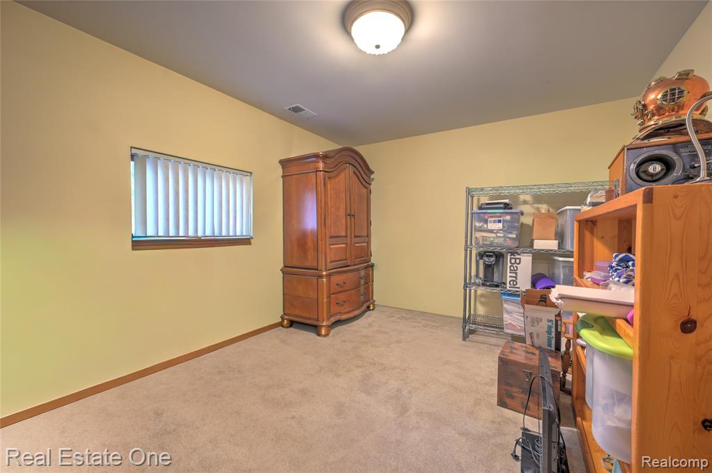 753 Medinah Drive, Rochester Hills, MI 48309 — Photo 27