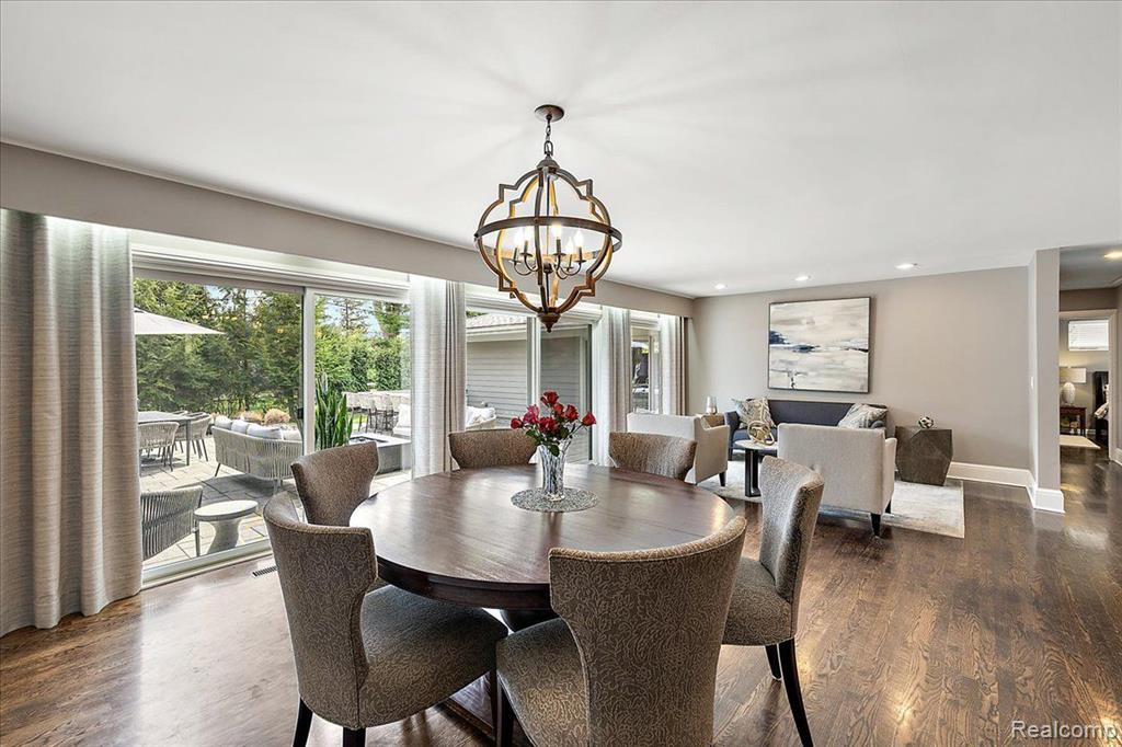 80 MAYWOOD Avenue, Bloomfield Hills, MI 48304 — Photo 12