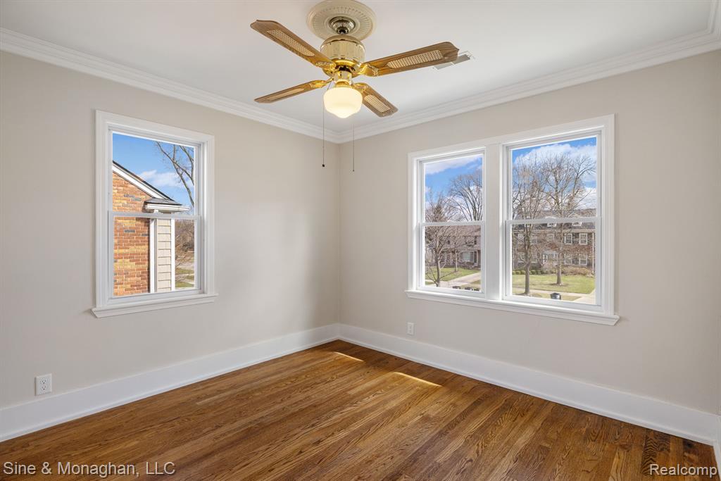 797 WASHINGTON Road, Grosse Pointe, MI 48230 — Photo 28