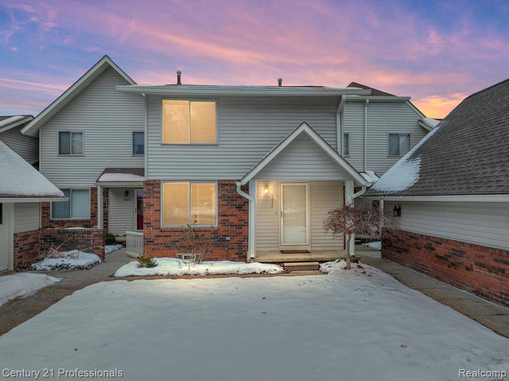 9077 BAVARIAN Court, Clarkston, MI 48348 — Photo 33