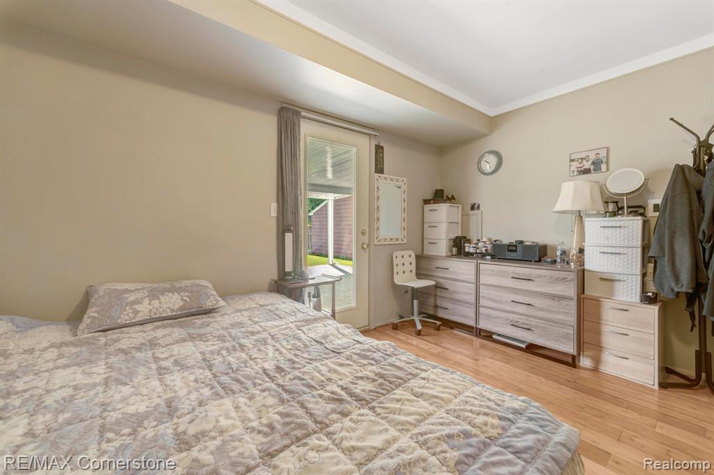 7018 BISON Street, Westland, MI — Photo 17