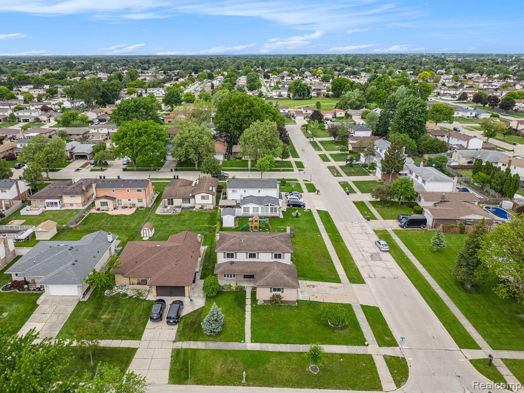 4325 Fox Hill Drive, Sterling Heights, MI 48310 — Photo 3