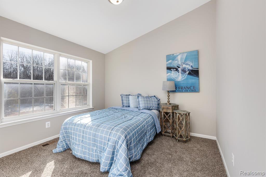7970 AMBER Drive, Romulus, MI 48174 — Photo 23