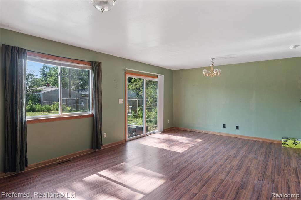 5923 Herbert Street, Westland, MI — Photo 7