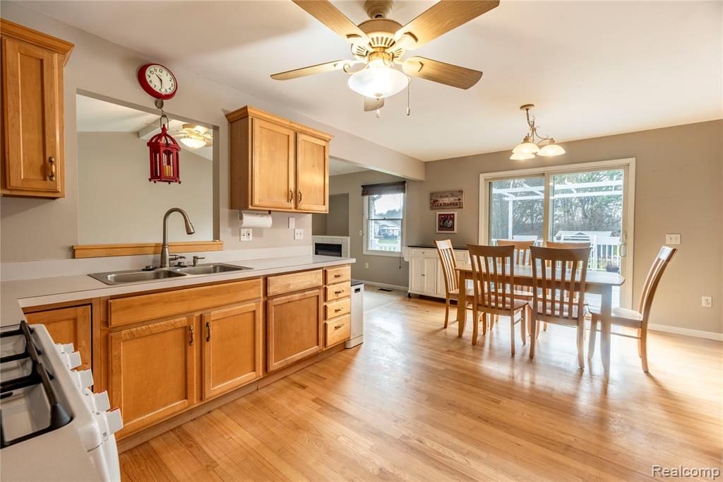 4197 Mountain Ash Court, Swartz Creek, MI 48473 — Photo 9
