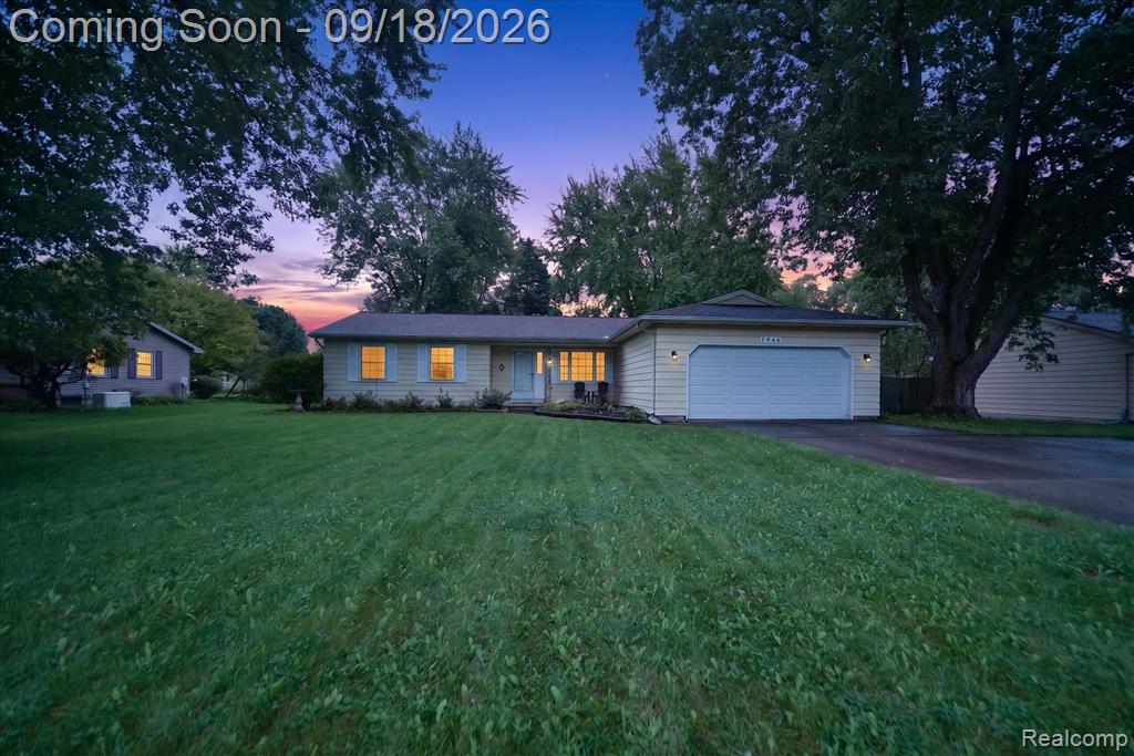 5844 Green Road, Haslett, MI 48840