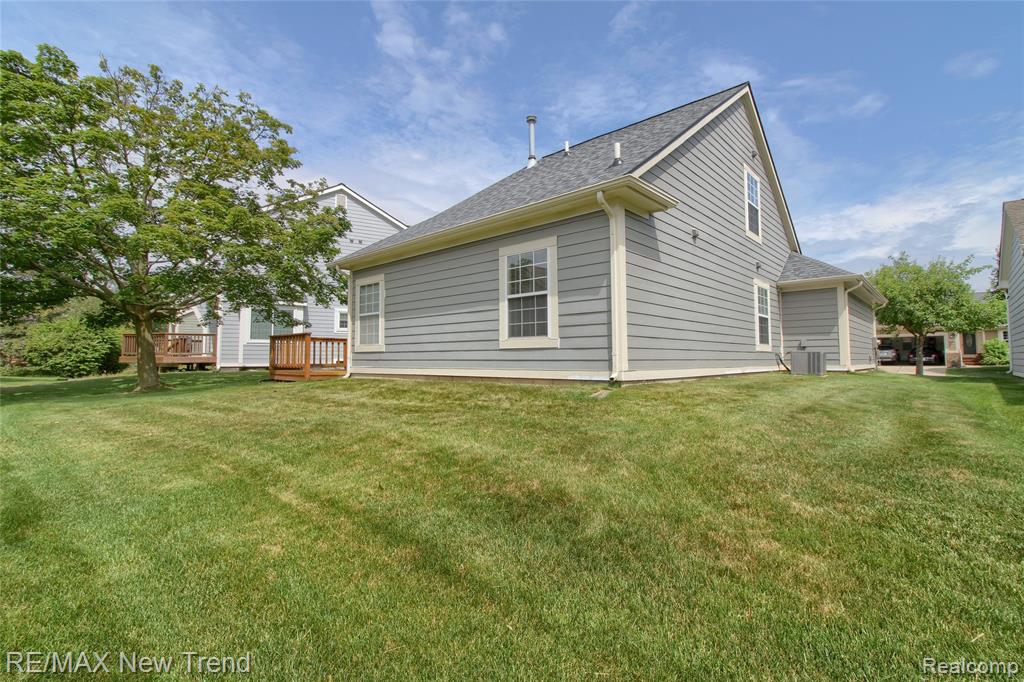 41404 BELDEN Circle, Novi, MI — Photo 27
