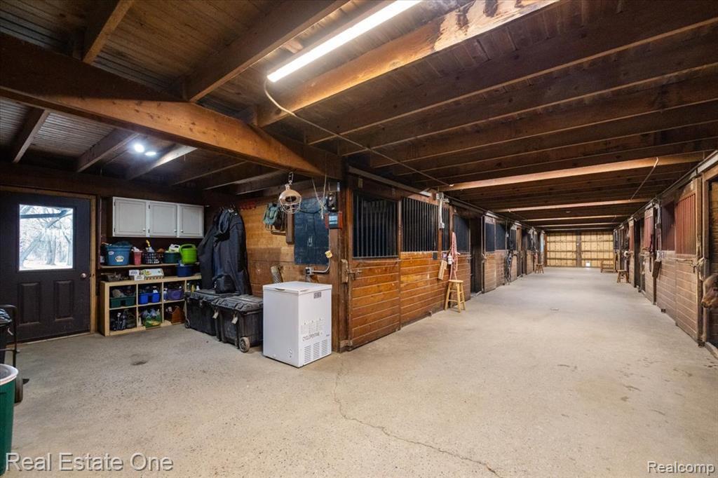 1050 Oxbow Lake Road, White Lake, MI — Photo 49