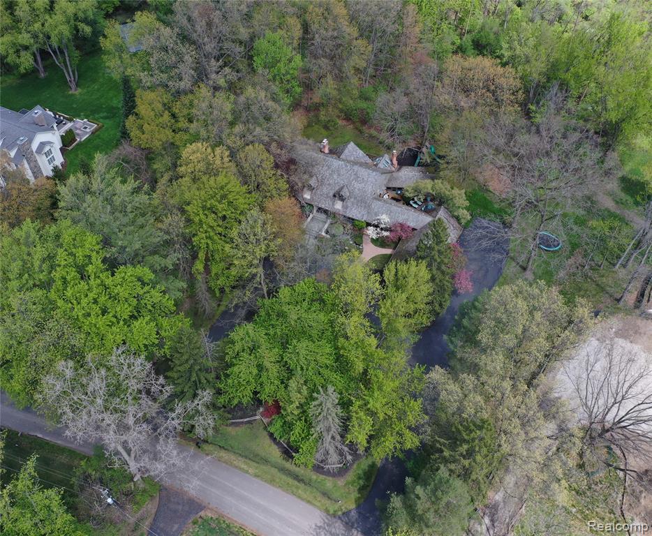 32870 Bingham Lane, Bingham Farms, MI 48025 — Photo 77