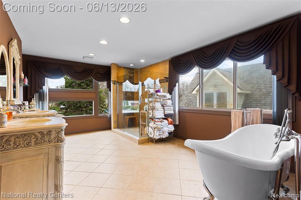 1100 Clearwater Boulevard, White Lake, MI — Photo 34