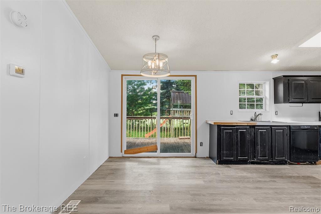 6829 West Street, North Branch, MI 48461 — Photo 22