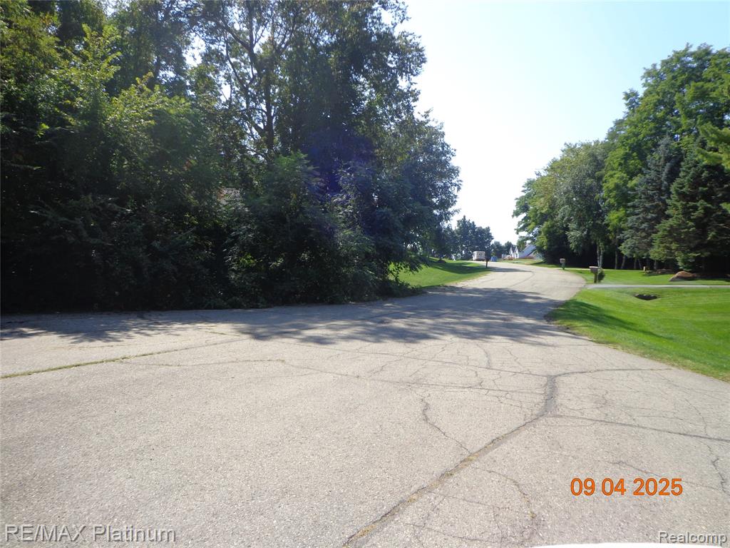 1928 Mist Wood Drive, Howell, MI, 48843