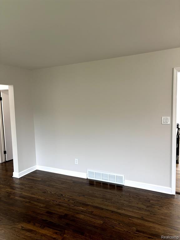 7921 CLIPPERT Street, Taylor, MI 48180 — Photo 5