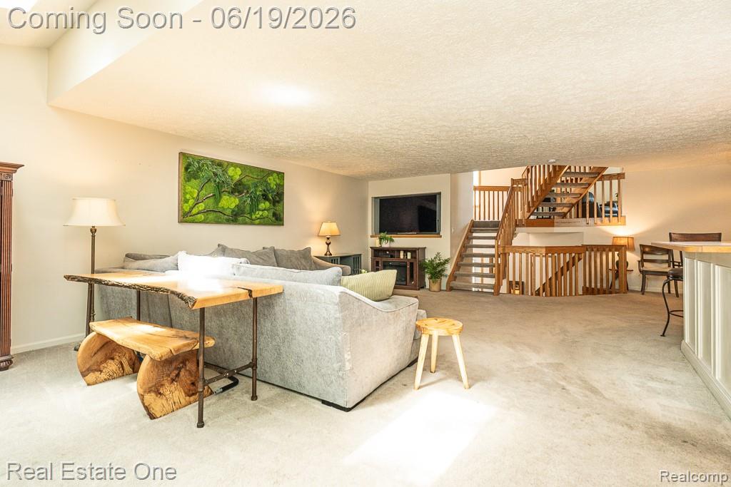 6595 Scenic Pines Court, Clarkston, MI — Photo 12