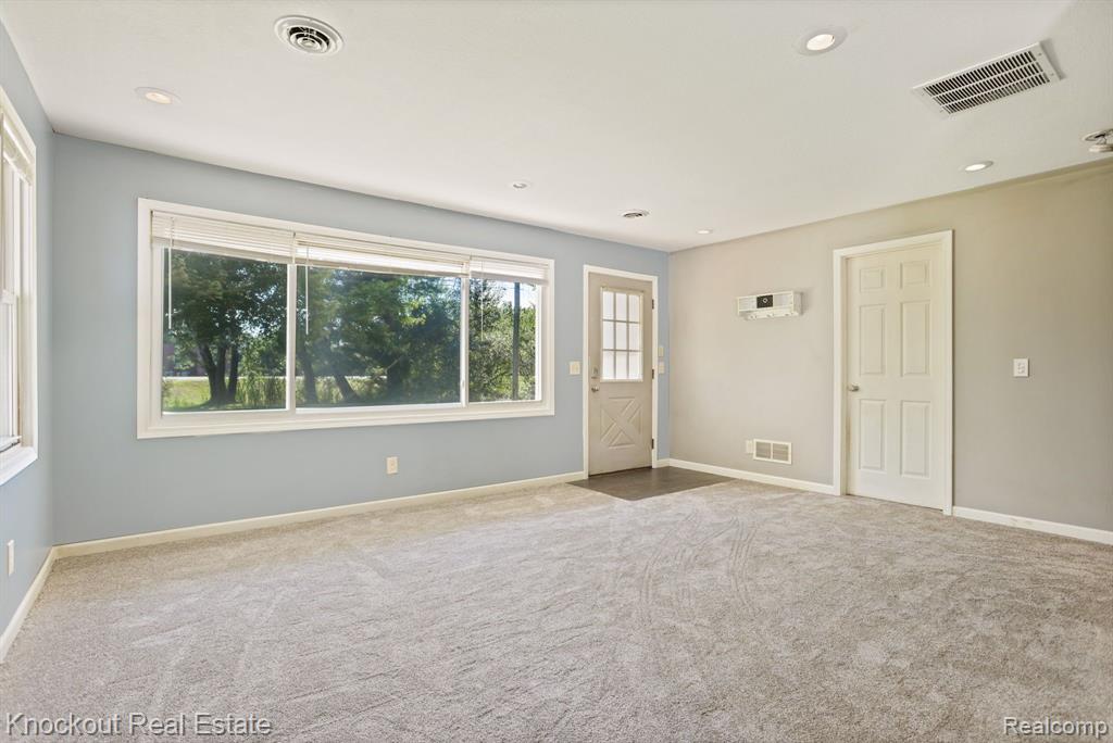 5360 S GRAHAM Road, St. Charles, MI 48655 — Photo 7