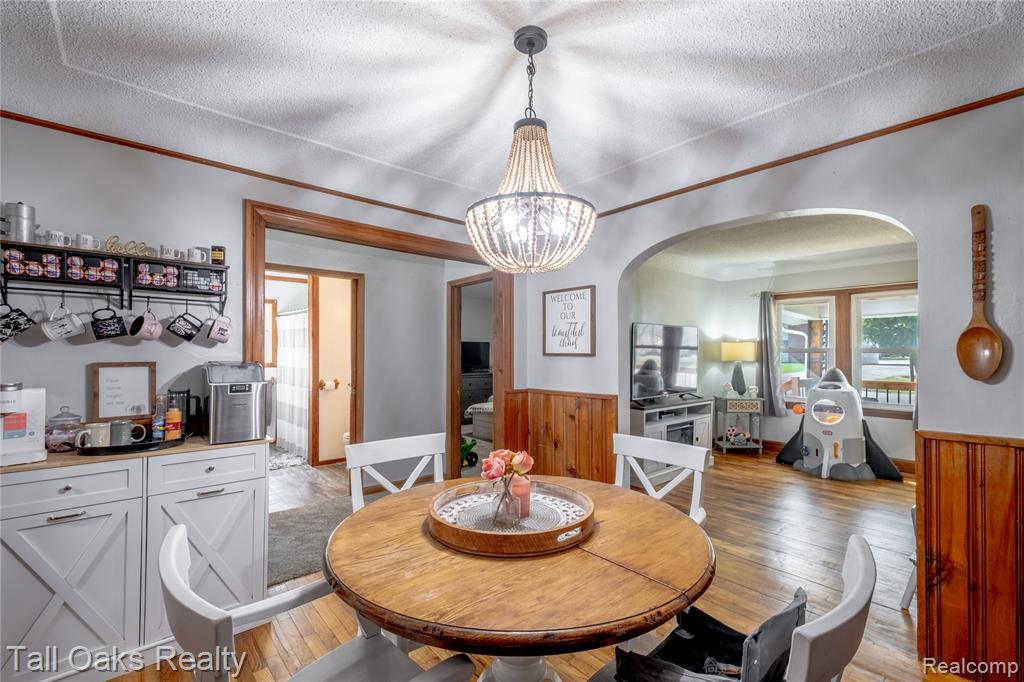 6123 Lapeer Road, Burton, MI 48509 — Photo 10