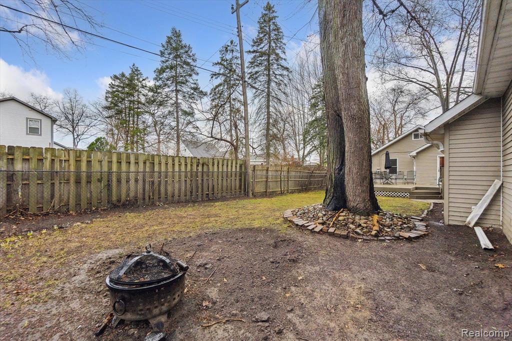 8461 CASCADE Street, Commerce Twp, MI 48382 — Photo 29