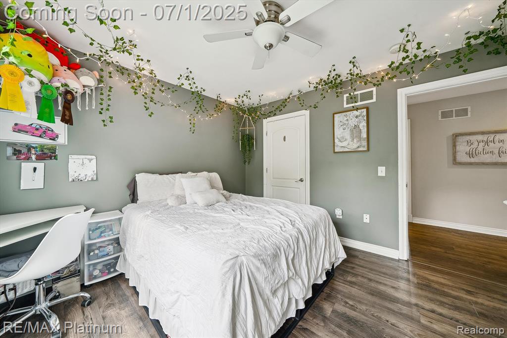 4209 Oak Street, Grand Blanc, MI 48439 — Photo 25