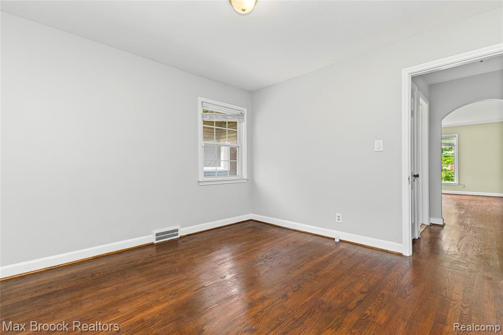 4391 Bishop Street, Detroit, MI 48224 — Photo 19