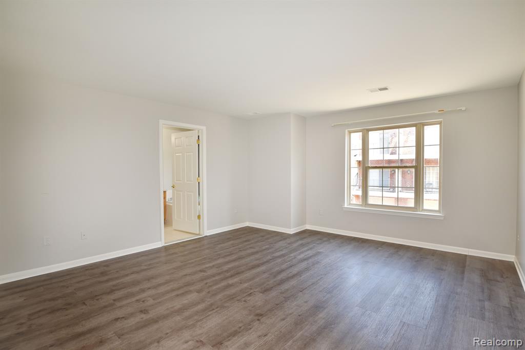 39516 ROCKCREST Lane, Northville, MI 48168 — Photo 20