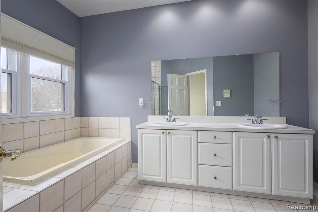8518 Invitational Drive S, Washington, MI — Photo 19