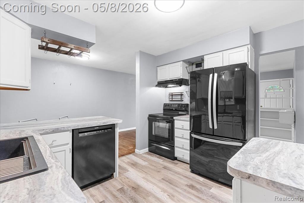 2413 Kuerbitz Drive, Lansing, MI 48906 — Photo 14