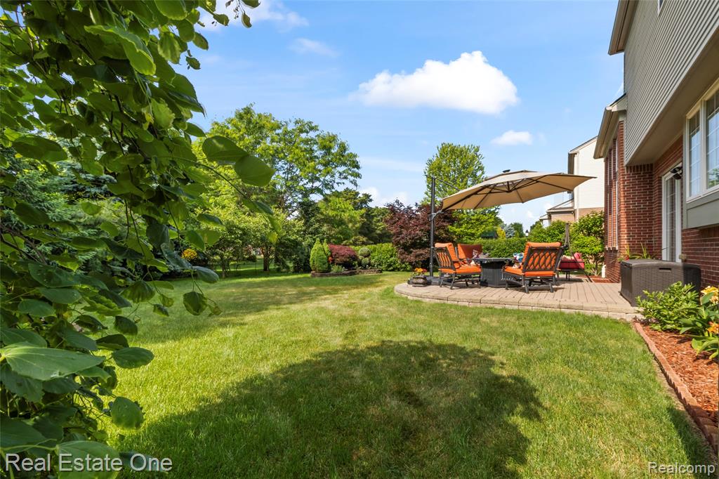 7244 Millrock Avenue, Shelby Twp, MI 48317 — Photo 6