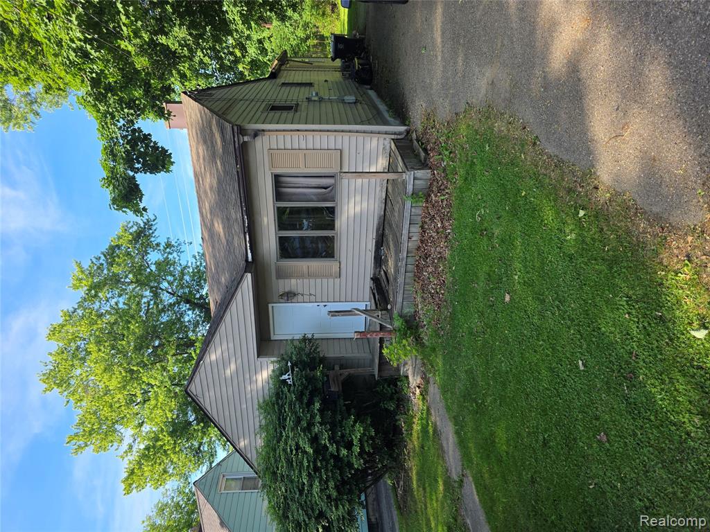 4217 Pengelly Road, Flint, MI 48507