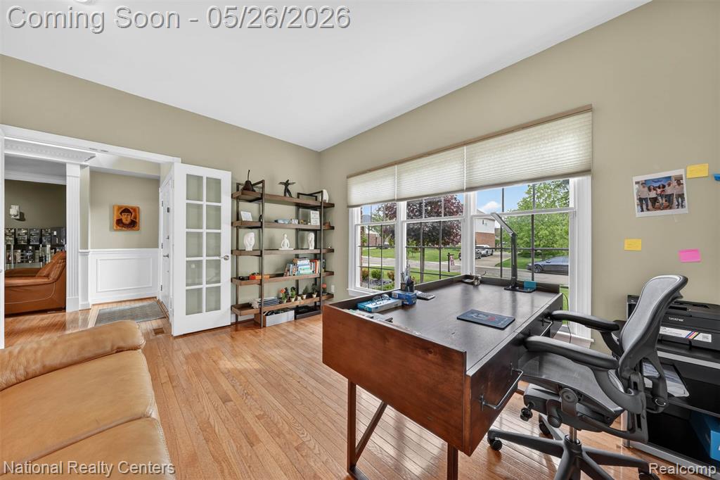 45907 Riviera Drive Drive, Northville, MI 48168 — Photo 6