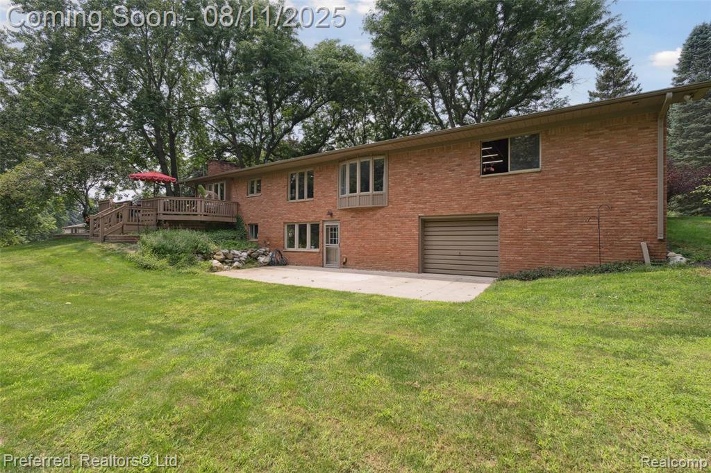 562 Burns Road, Milford, MI 48381 — Photo 43
