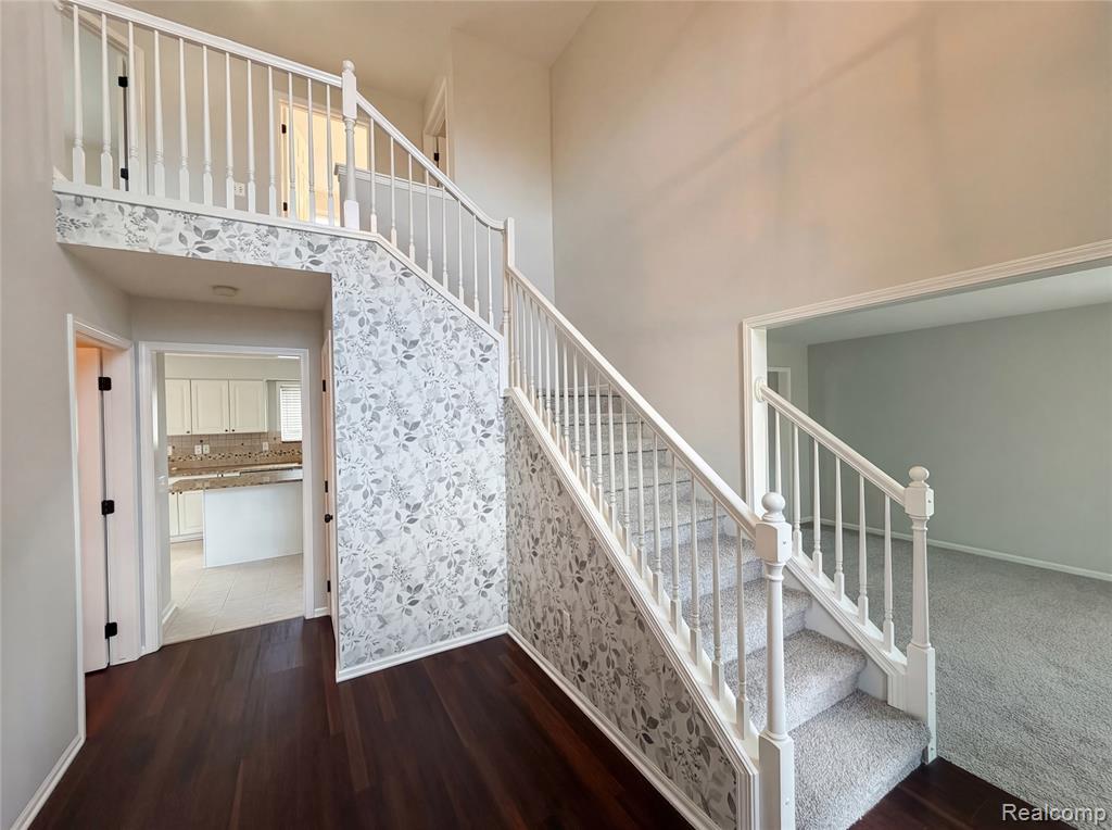 143 Easton Drive, South Lyon, MI 48178 — Photo 12