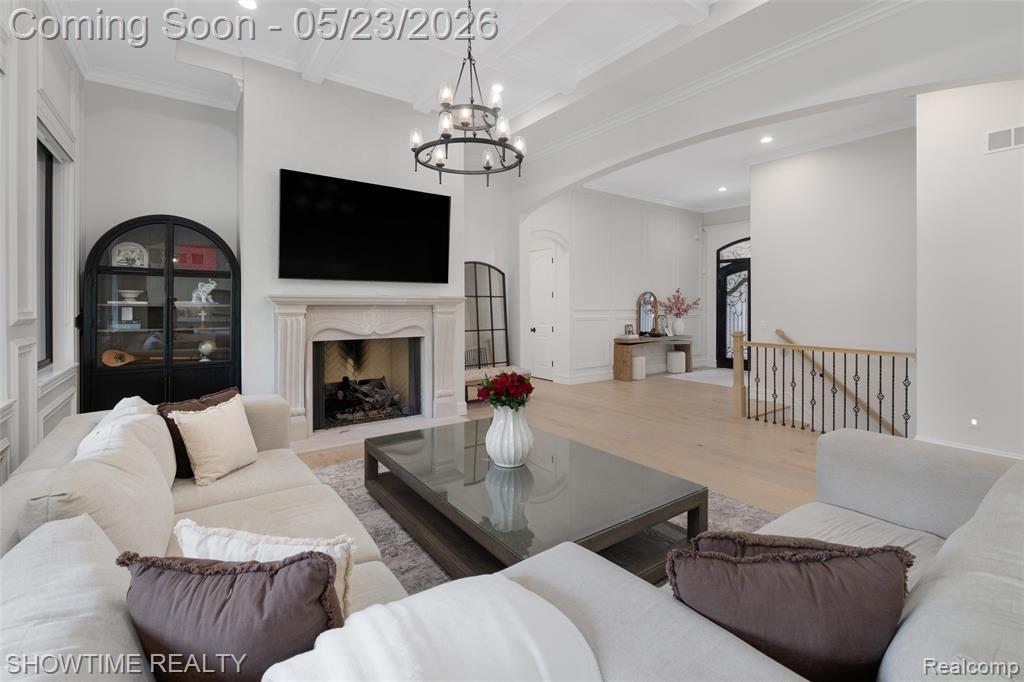 4805 Woodland Hills Drive, Rochester, MI 48306 — Photo 17