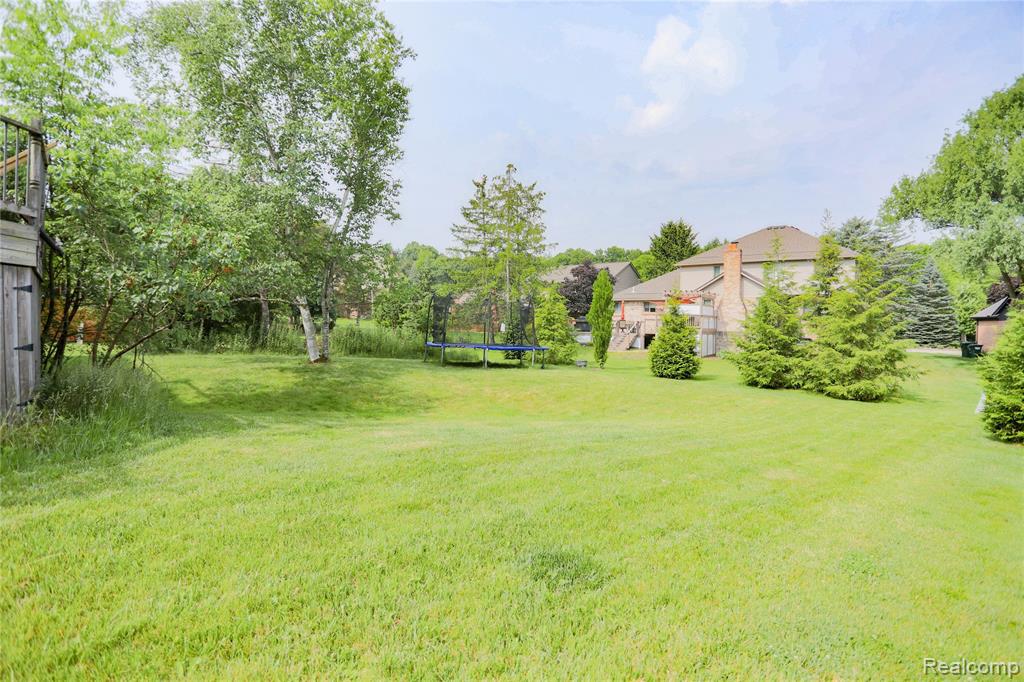 810 Box Canyon Court, Rochester Hills, MI 48309 — Photo 53