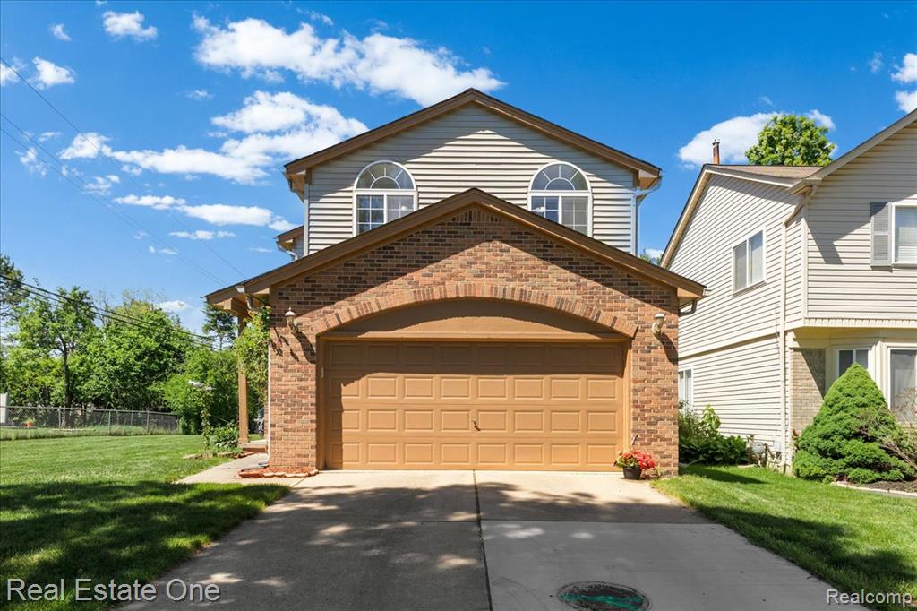 113 Algansee Drive, Troy, MI 48083 — Photo 16