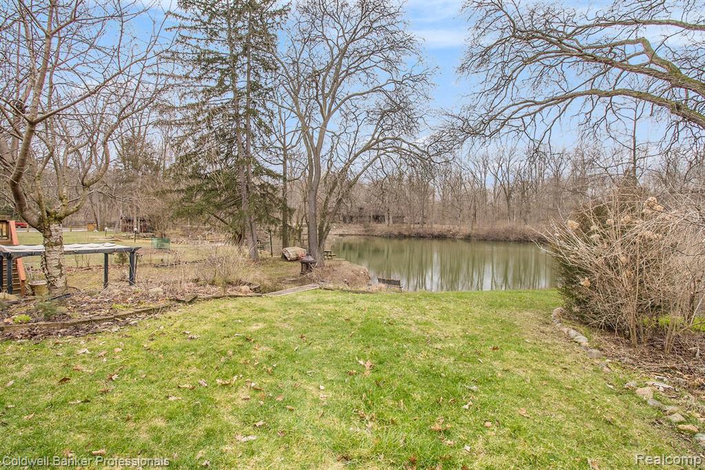 4473 CEDARDALE Lane, Flushing, MI 48433 — Photo 26
