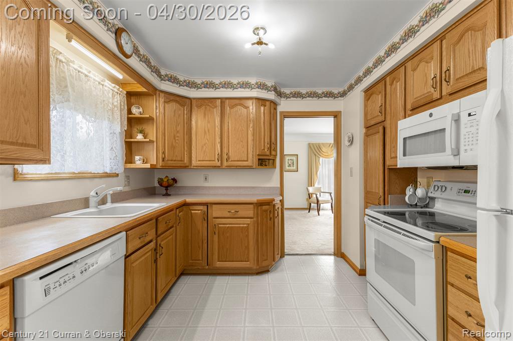 8262 Vine Avenue, Allen Park, MI 48101 — Photo 23