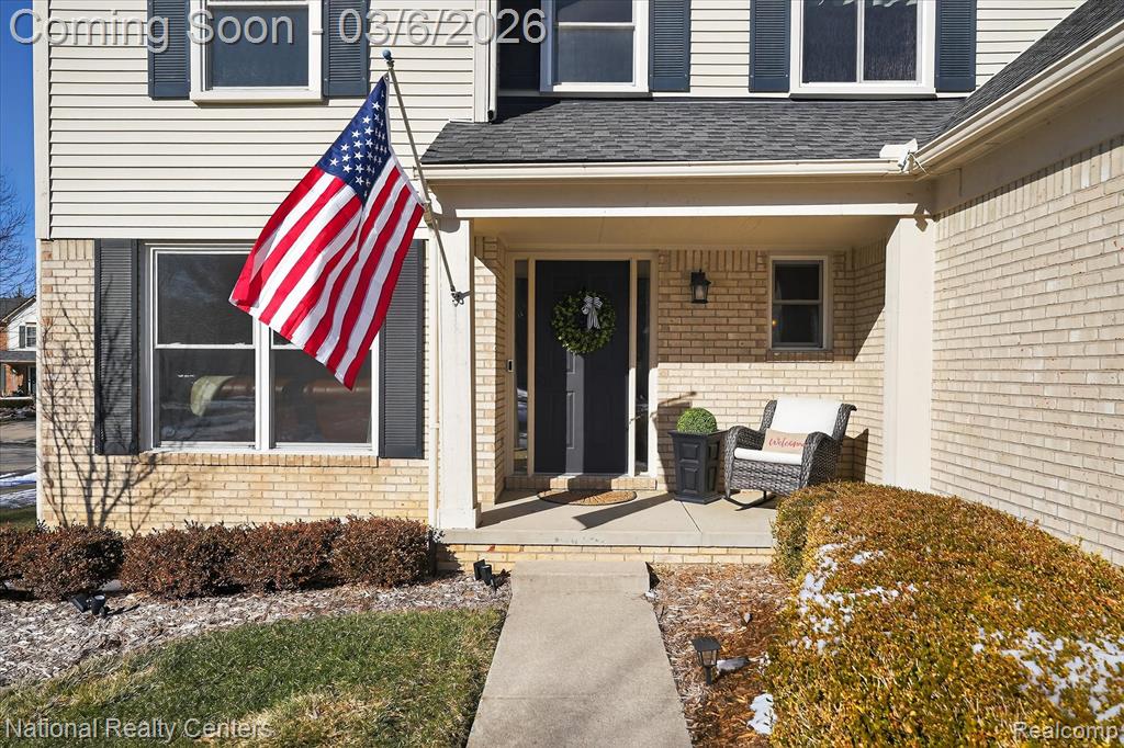 906 Meadowbrook Way, Milford, MI 48381 — Photo 3