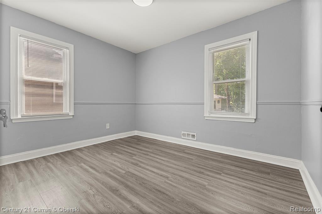 26431 Stollman Drive, Inkster, MI 48141 — Photo 11