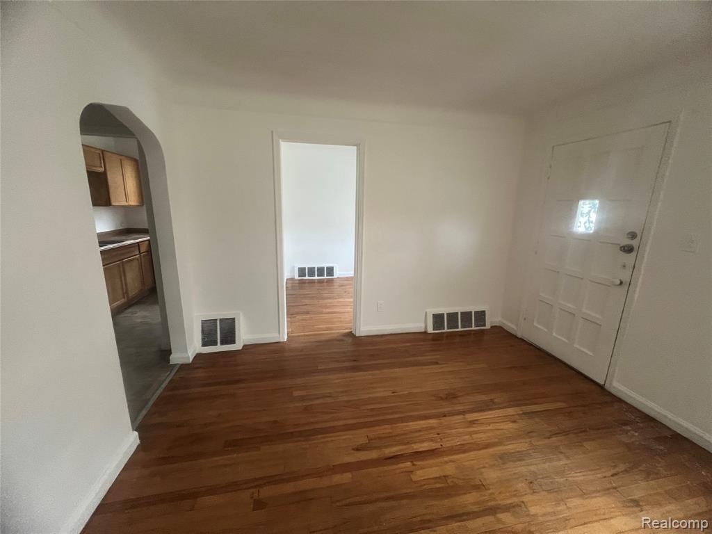 21341 Reimanville Avenue, Ferndale, MI 48220 — Photo 10