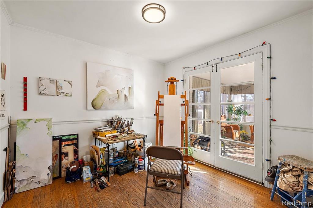 17601 Cambridge Boulevard, Lathrup Village, MI 48076 — Photo 13